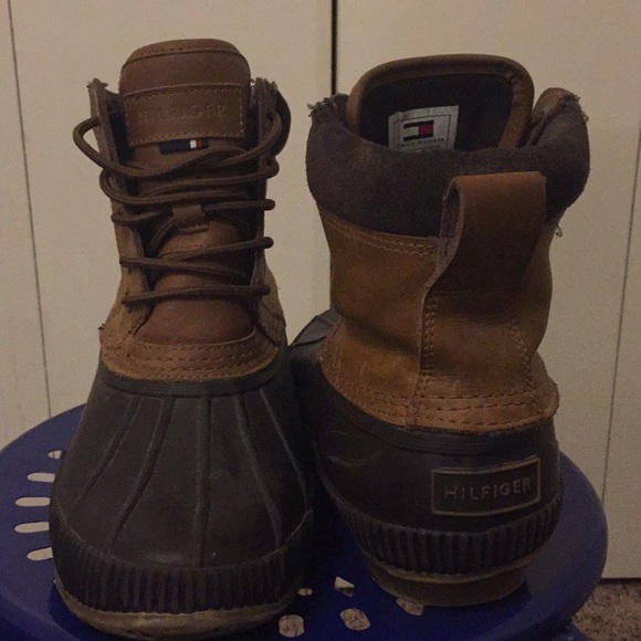 Tommy Hilfiger boots - Picture 2 of 4